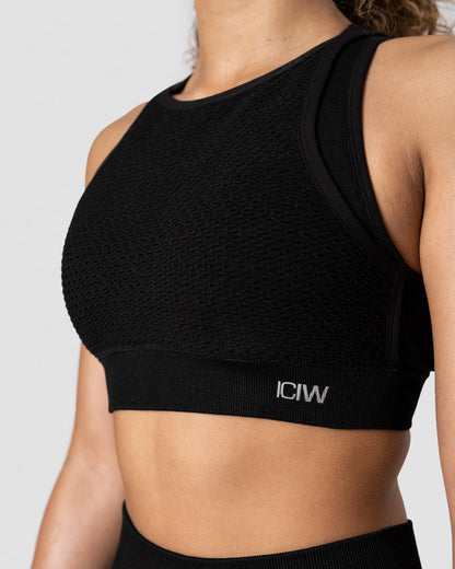 queen mesh icon sports bra black